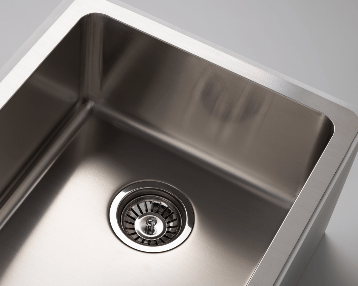 520mm Large Bowl Sink - TITAN