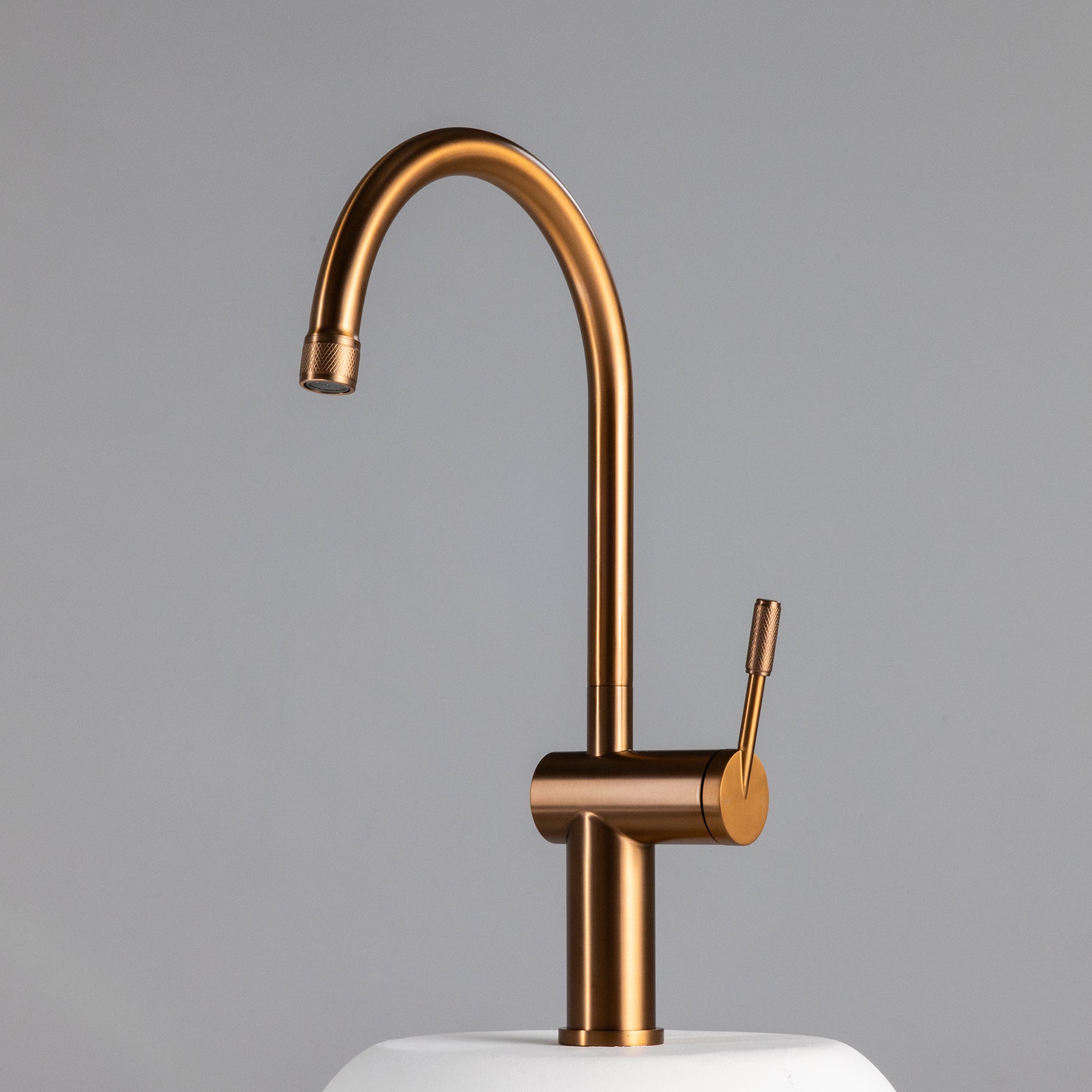 TTRG2 - Sink Mixer Tap - TITAN